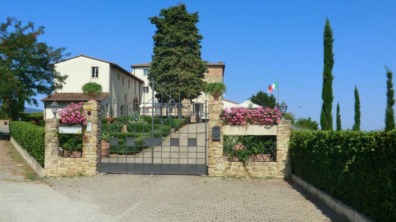 Appartamenti Ava E Tegrino Nell'Antica Dimora Di Fulignano San Gimignano Eksteriør billede