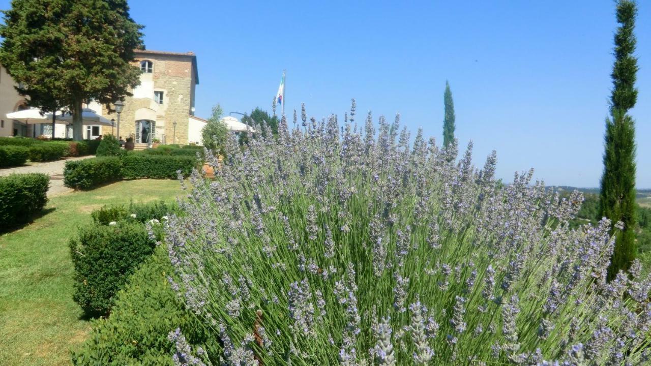 Appartamenti Ava E Tegrino Nell'Antica Dimora Di Fulignano San Gimignano Eksteriør billede